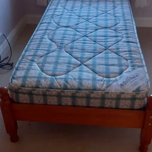 Single bed and mattress - Image 5