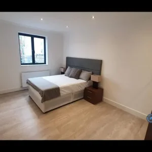 3 bedroom flat in Marden House, westhoughton, Bolton - Image 8