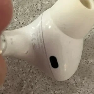 Apple AirPods Pro 1st Gen with genuine box and case - Image 3