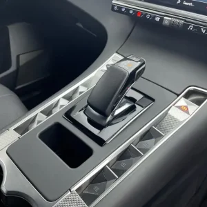 2020 DS 7 Crossback E-Tense Ultra Prestige - Image 8