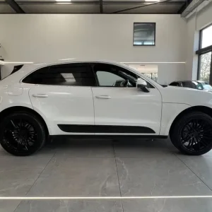 2014 Porsche Macan S Estate Diesel - Image 2