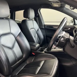 2014 Porsche Macan S Estate Diesel - Image 3