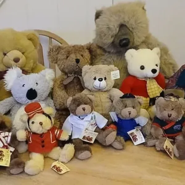 LARGE TEDDY BEAR COLLECTION