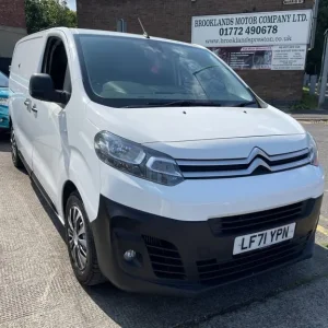 2021 Citroen Dispatch 2.0 BlueHDi 1400 Manual Panel Van - Image 2