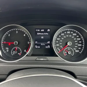 Volkswagen Golf 2018 2.0 TDI Manual 5-door - Image 2