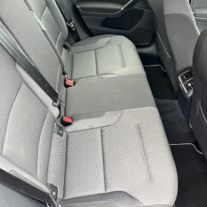 Volkswagen Golf 2018 2.0 TDI Manual 5-door - Image 4