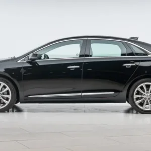 2015 Cadillac XTS 3.6L 4-door saloon petrol automatic - Image 4
