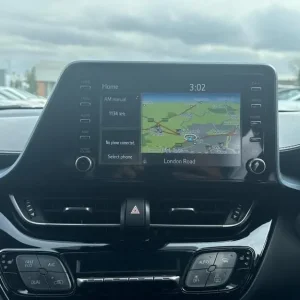 2021 Toyota C-HR 1.8 Hybrid 5-door SUV - Image 7