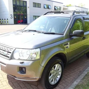 2011 Land Rover Freelander 2 2.2 TD4 XS 4WD Estate - Image 3