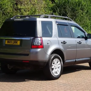 2011 Land Rover Freelander 2 2.2 TD4 XS 4WD Estate - Image 6