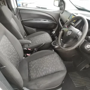 2019 Vauxhall Combo 2300 1.3 CDTI 16V 95ps H1 Crew Van Euro 6 Panel Van Diesel Manual - Image 3