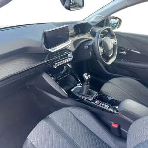 2024 Peugeot 208 1.2 PureTech Allure Euro 6 5-door hatchback - Image 3