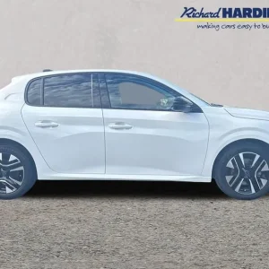 2024 Peugeot 208 1.2 PureTech Allure Euro 6 5-door hatchback - Image 5