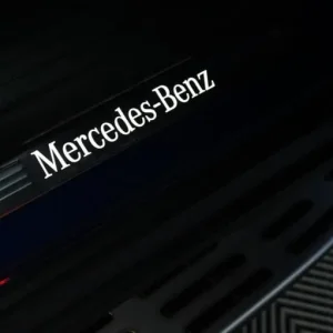 2019 Mercedes-Benz GLE 300d AMG Line SUV - Image 5