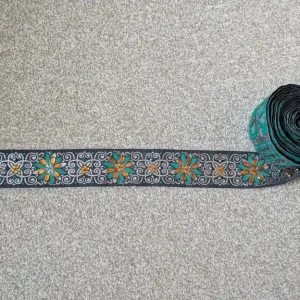 Roll of bead and stone embroidery ribbon - Image 5