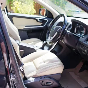 2013 Volvo XC60 Estate – 2.5L Diesel, Automatic, 5 Doors - Image 8