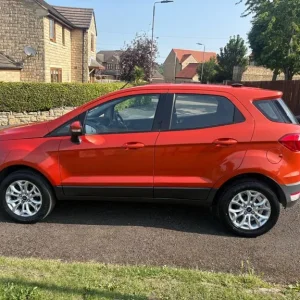 2015 Ford Ecosport 1.5 Zetec 5-door hatchback petrol manual - Image 4
