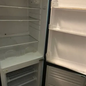 Fridge freezer - Image 4