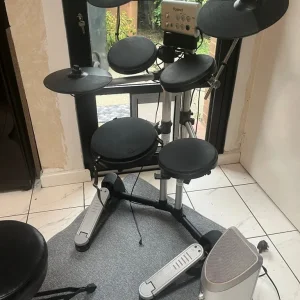 Electric Roland Drumkit - Image 3
