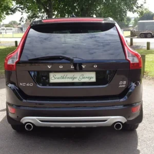 2012 Volvo XC60 D5 R-Design Estate - Image 7