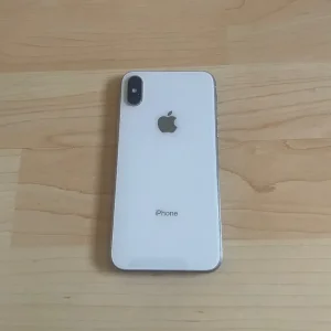 iPhone X 64GB unlocked - Image 2