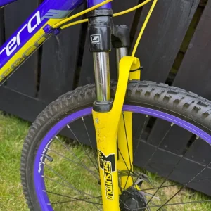 Girls mountain bike - Image 2
