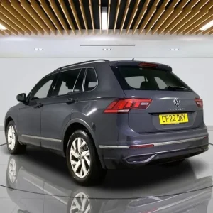 2022 Volkswagen Tiguan 1.5 TSI Life Estate Petrol Manual - Image 6