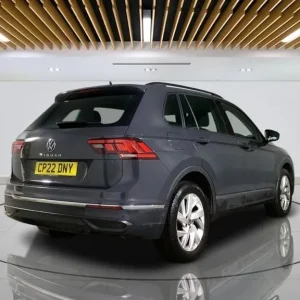 2022 Volkswagen Tiguan 1.5 TSI Life Estate Petrol Manual - Image 8