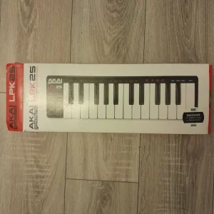 Akai Electric Keyboard Pad - Image 3
