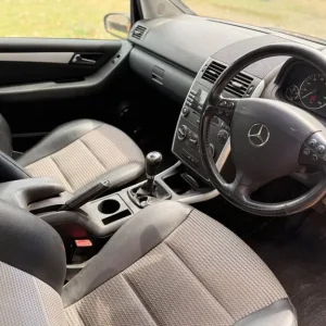 2008 MERCEDES A-CLASS 6 SPEED MANUAL - Image 6