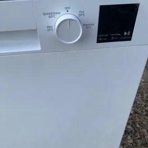 Beko full-size dishwasher - Image 2