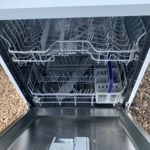 Beko full-size dishwasher - Image 3