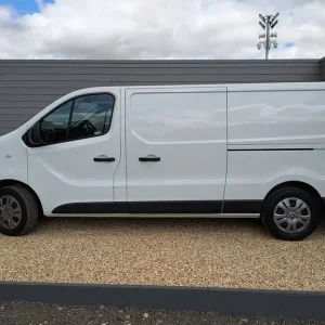 2021 Fiat Talento MultiJet 12 Tecnico Panel Van Diesel Manual - Image 6