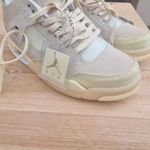 Jordan off-white trainers - Image 3