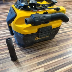 DeWalt hoover 18v/230v - Image 2
