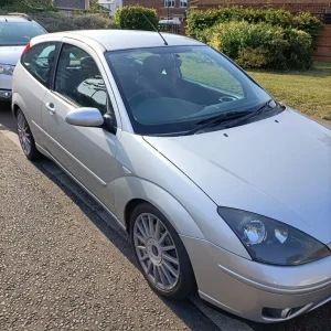 2003 Ford Focus ST170 3-door hatchback - Image 2