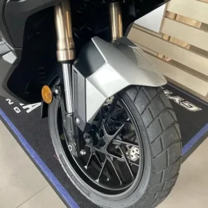 2023 Honda ADV350 Silver with Genuine Top Case - Image 5