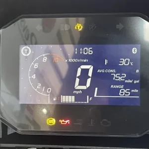 2023 Honda ADV350 Silver with Genuine Top Case - Image 7