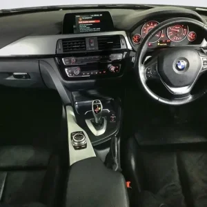 2018 BMW 3 Series 2.0d M Sport 4dr Diesel Auto - Image 3
