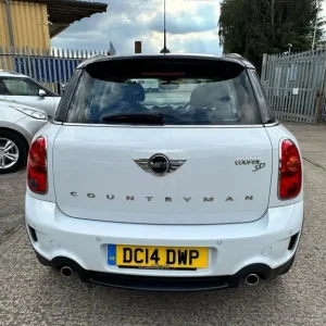 2014 Mini Countryman 2.0 Diesel 5-door - Image 5