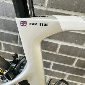 Carbon TIFFOSI Road Bike with DURA ACE Wheels – Size/L Dura Ace, Ultegra, Showroom Condition - Image 7