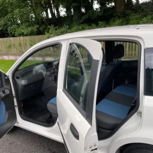 2010 Fiat Panda 1.2 Dynamic ECO 5-door Hatchback - Image 3