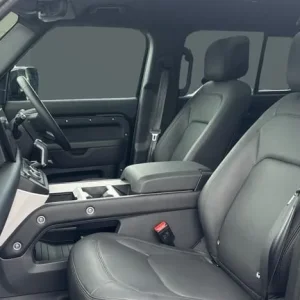 2025 Land Rover Defender D350 X-Dynamic HSE 110 5-door Diesel Auto - Image 3