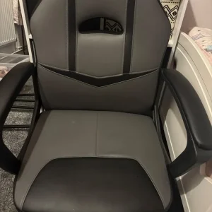 Gaming chair