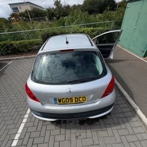 Peugeot 207 Hatchback 2009 Manual - Image 6