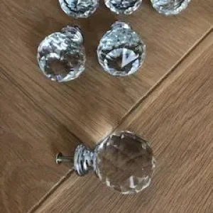 Swarovski crystal cupboard handles 9 x 30mm and 4 x 20mm - Image 4