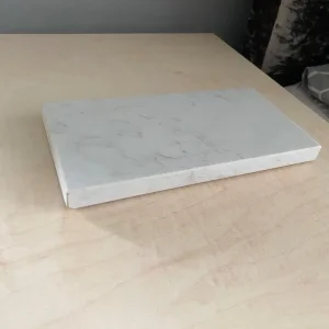 Marble decorative piece for bedside or side tables - Image 2