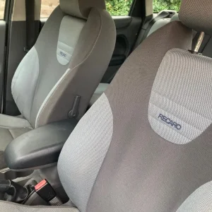 Car spares and repair parts - Image 3