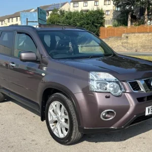2014 Nissan X-Trail 2.0 dCi Tekna Auto 4WD Estate - Image 3