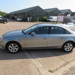 2010 Audi A4 Petrol Manual - Image 7